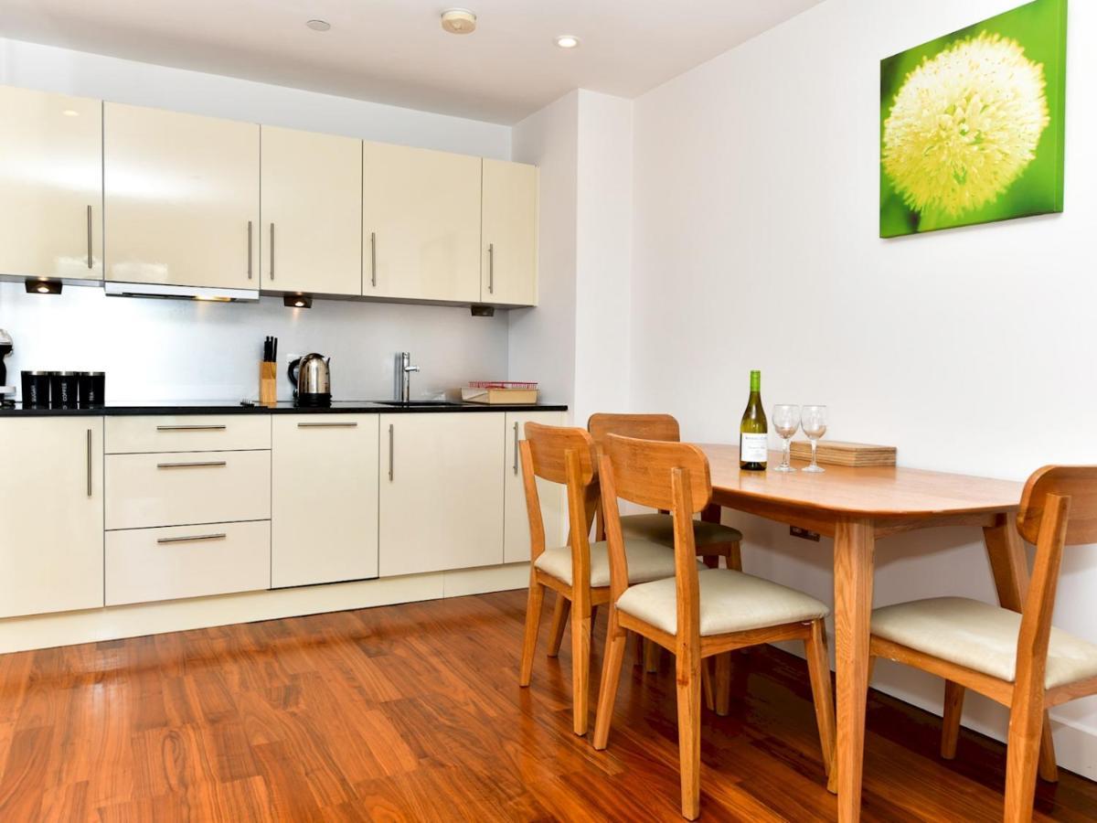 Pass The Keys Super Central Spacious 2 Bed Apartment With Parking Cardiff Exterior foto